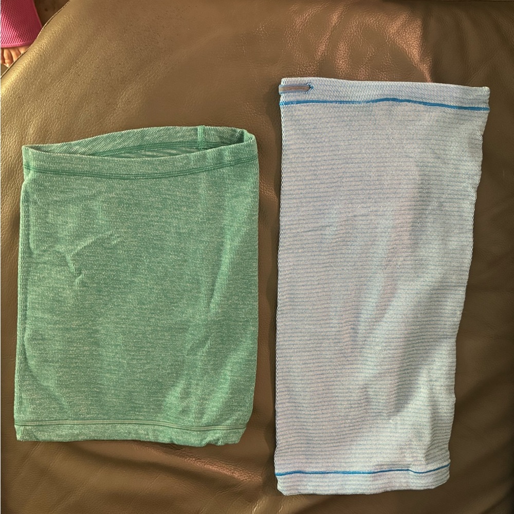 Lululemon neck warmers one size